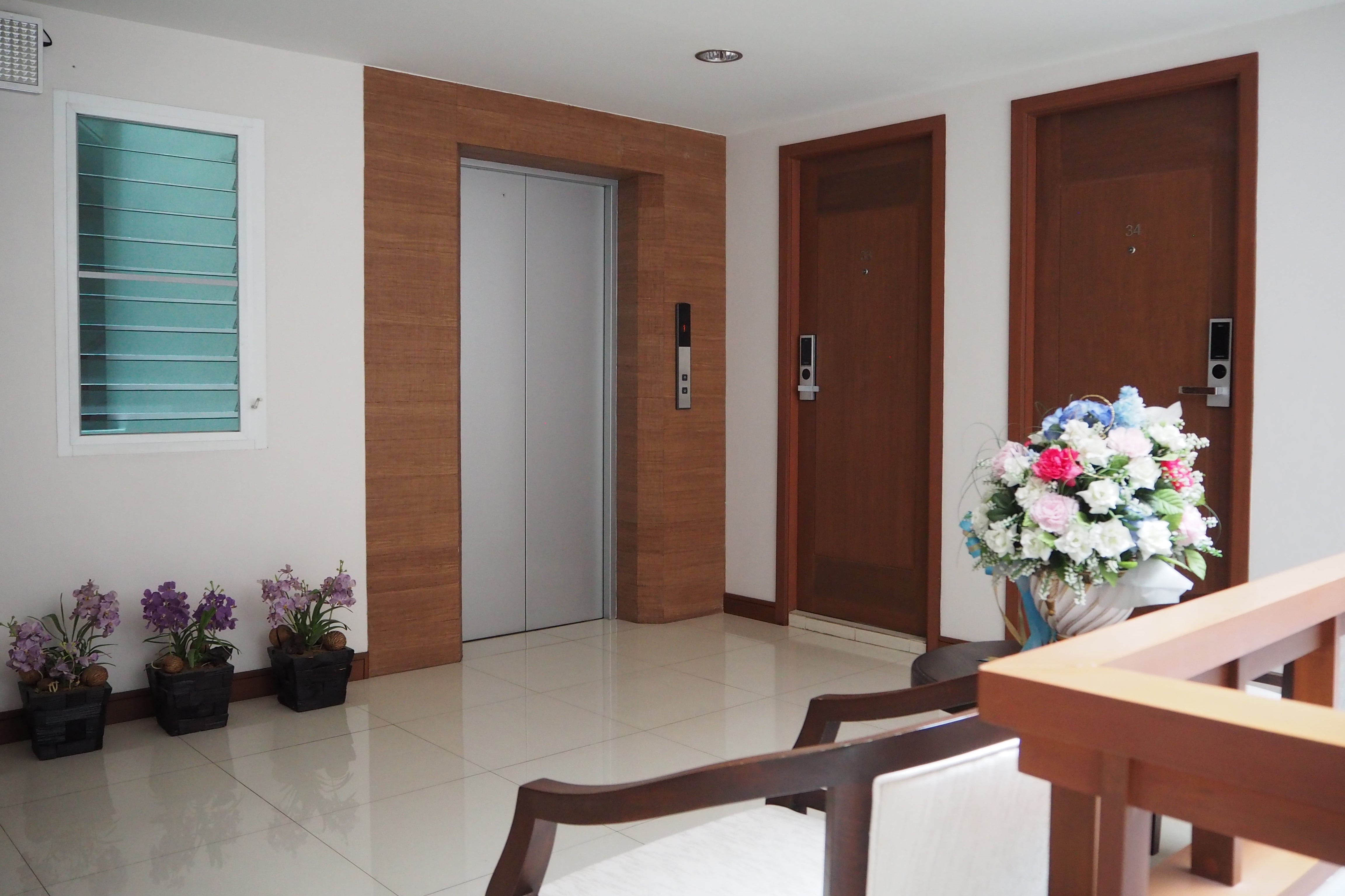 Serenita Residence Elevator