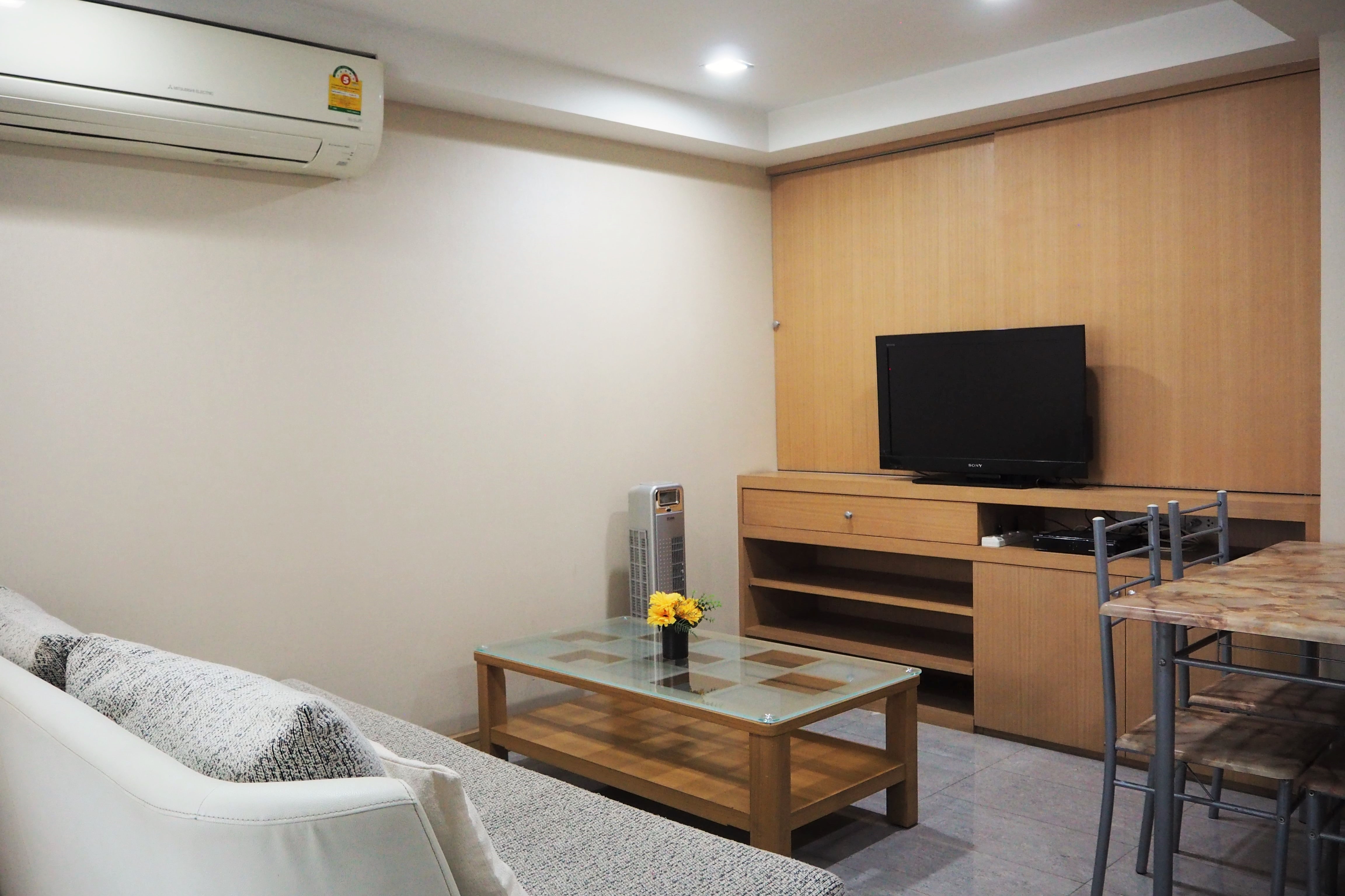 Serenita Residence One-Bedroom Living Room
