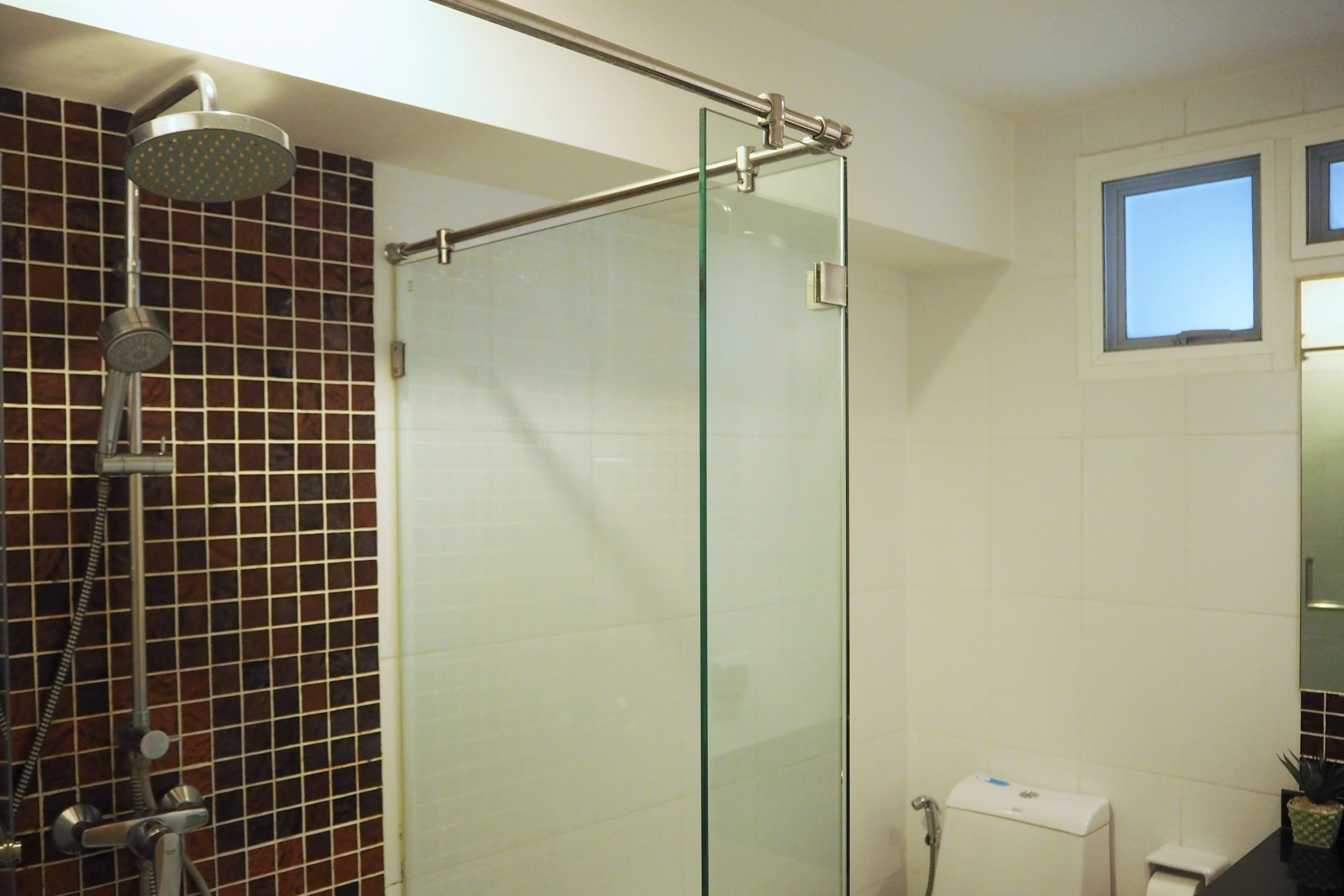 Serenita Residence One-Bedroom Shower